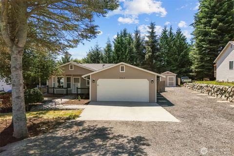 Photo of 1063 Cascade Lane, Camano Island, WA 98282 (MLS # 2554541)