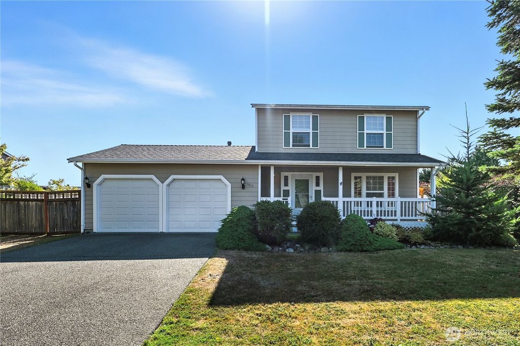 Photo of 1511 87th Avenue NE, Lake Stevens, WA 98258 (MLS # 2421641)