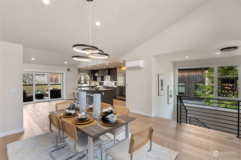 Photo of 1317 Market Street, Kirkland, WA 98033 (MLS # 2176537)