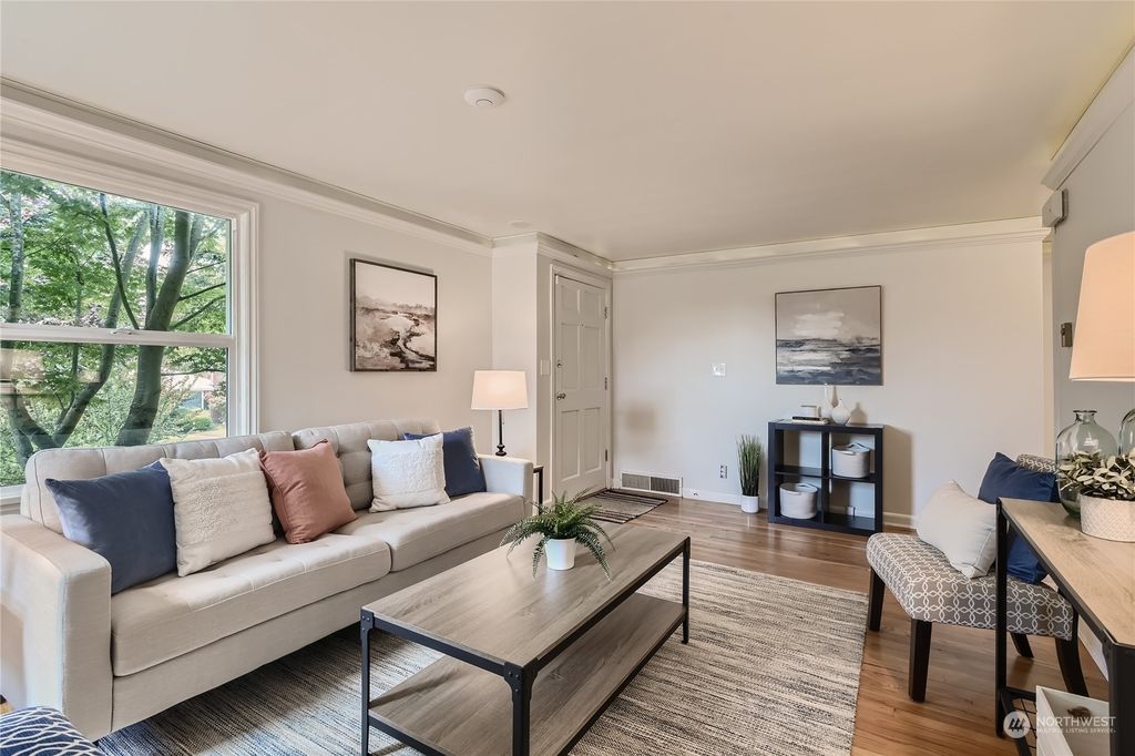 Photo of 6006 46th Avenue SW, Seattle, WA 98136 (MLS # 2131538)