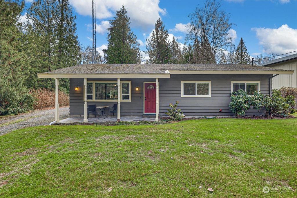 Photo of 13122 Meridian Street, Lake Stevens, WA 98258 (MLS # 2197182)