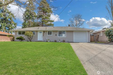 27030 14th Avenue S Des Moines WA 98198