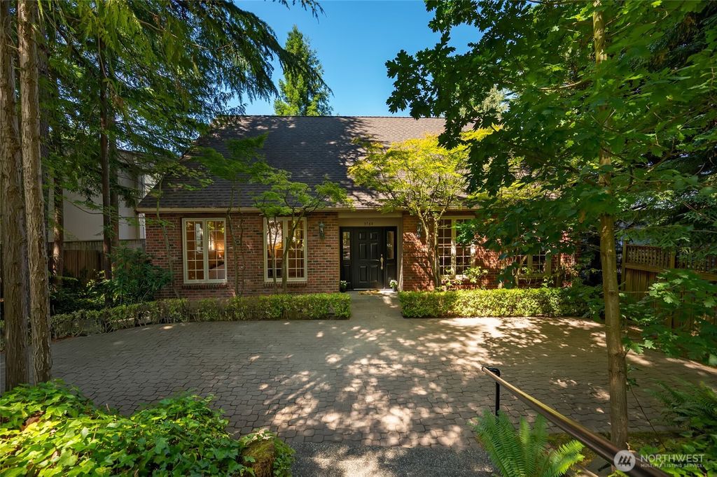 Photo of 3764 W Commodore Way, Seattle, WA 98199 (MLS # 2407294)