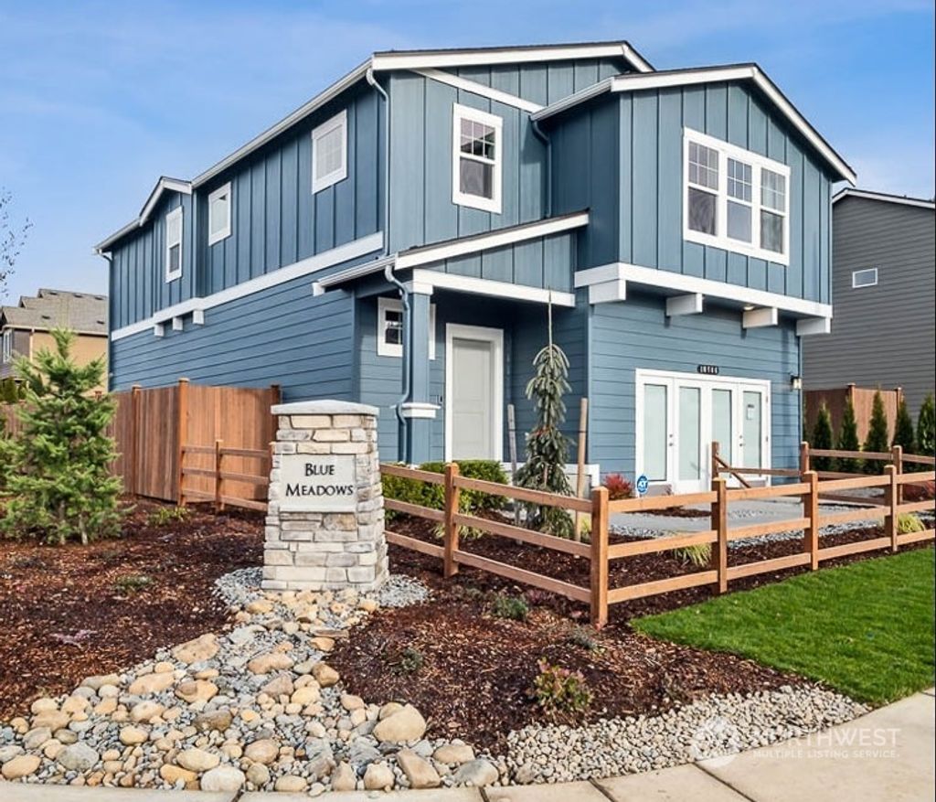Photo of 10606 SE 265th Place, Kent, WA 98030 (MLS # 2215392)