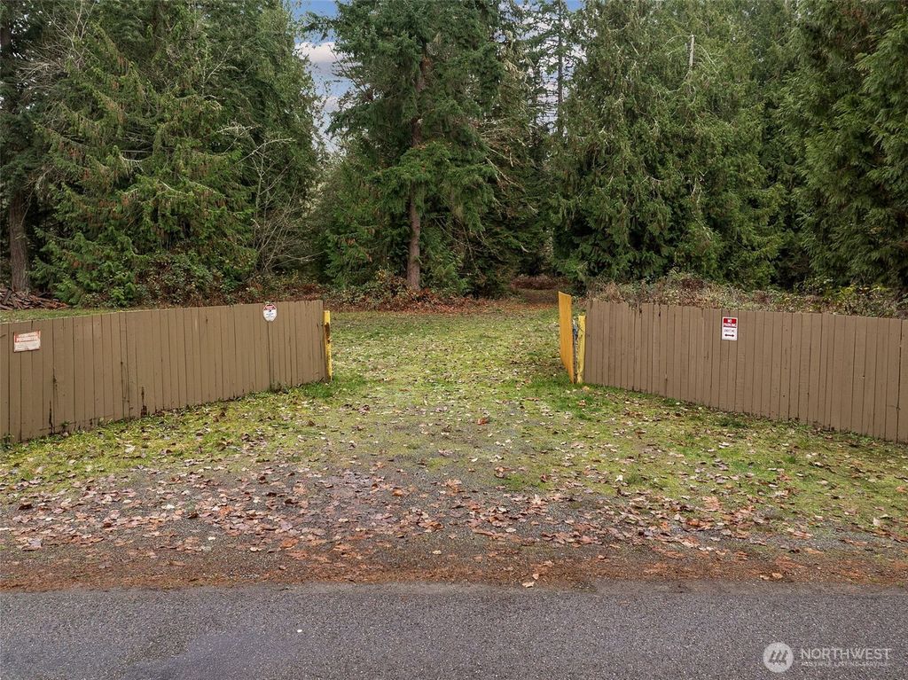 Photo of 32716 Benbow Drive E, Graham, WA 98338 (MLS # 2459991)