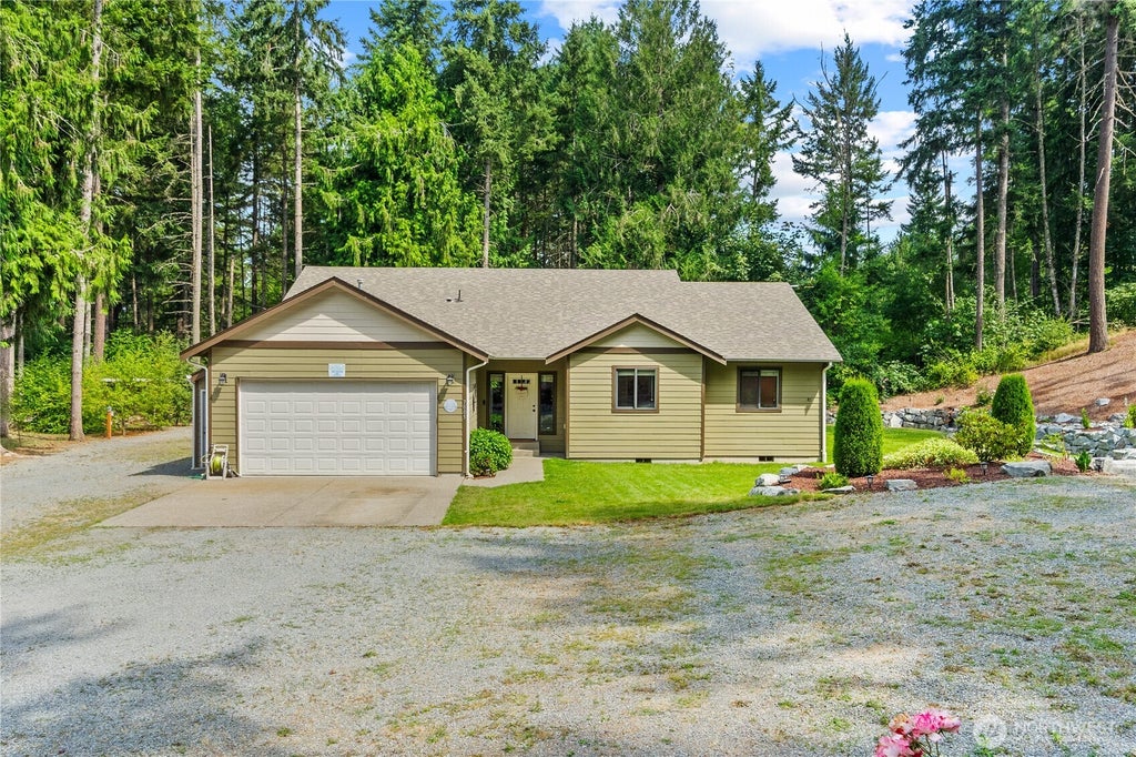 Photo of 7805 300th Street Ct S, Roy, WA 98580 (MLS # 2557323)