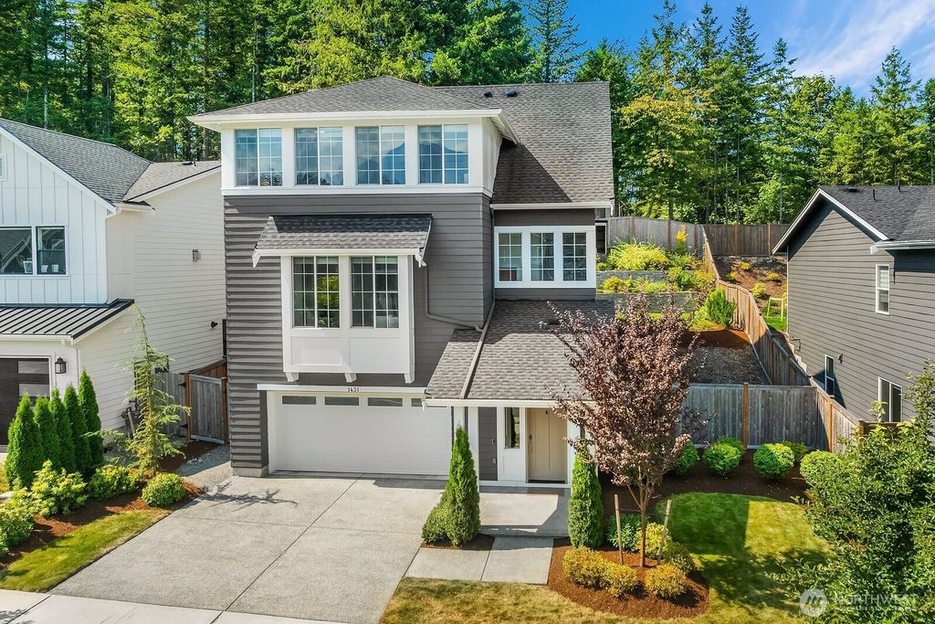 Photo of 1431 Bandera Avenue SE, North Bend, WA 98045 (MLS # 2427688)