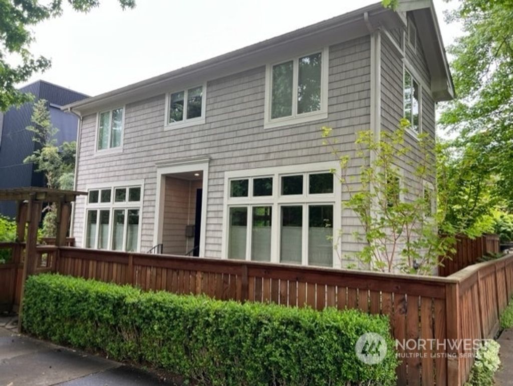 Photo of 4201 E Lee Street, Seattle, WA 98112 (MLS # 2126566)