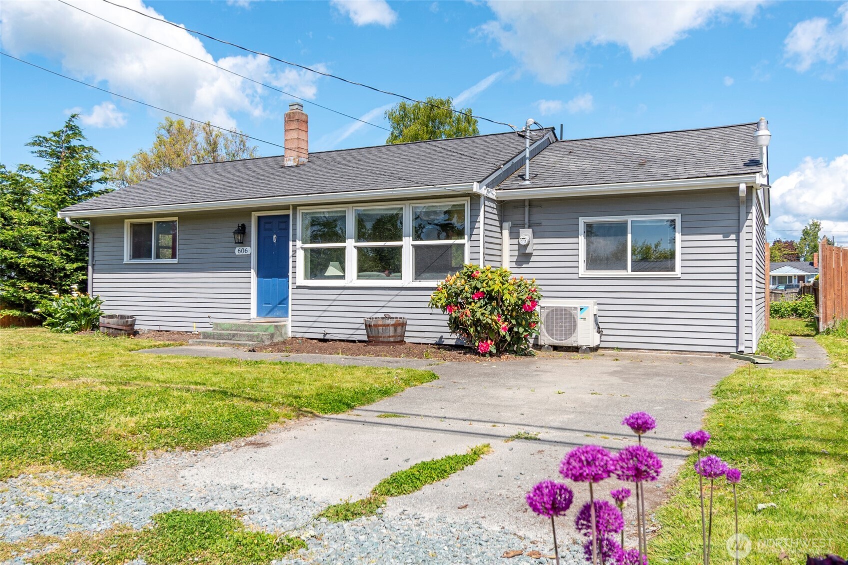 606 SE 6th Avenue
