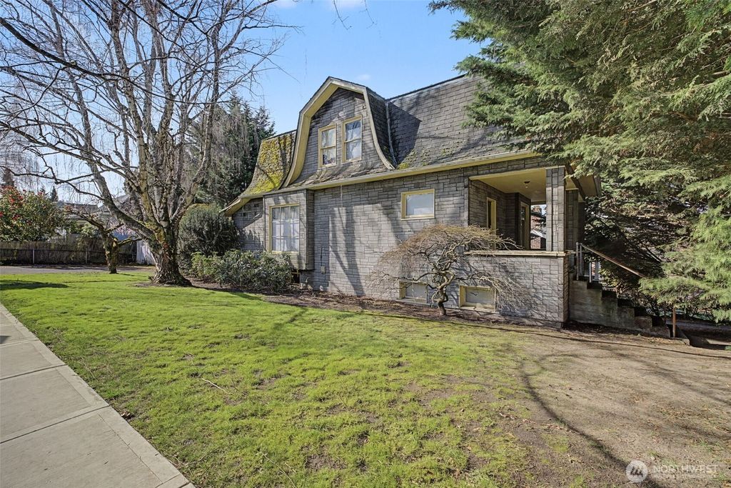 Photo of 1857 N 54th Street, Seattle, WA 98103 (MLS # 2497046)