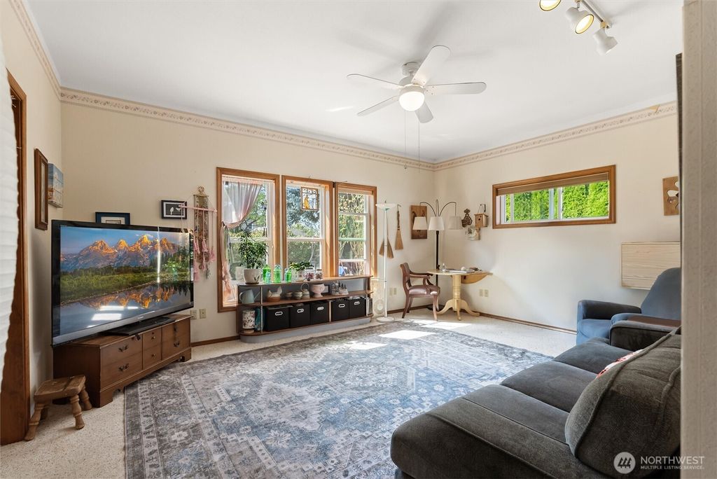 Photo of 517 Roberts Street, Monroe, WA 98272 (MLS # 2429744)