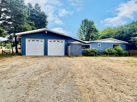 Photo of 6800 Jim Lane, Long Beach, WA 98631 (MLS # 2414545)