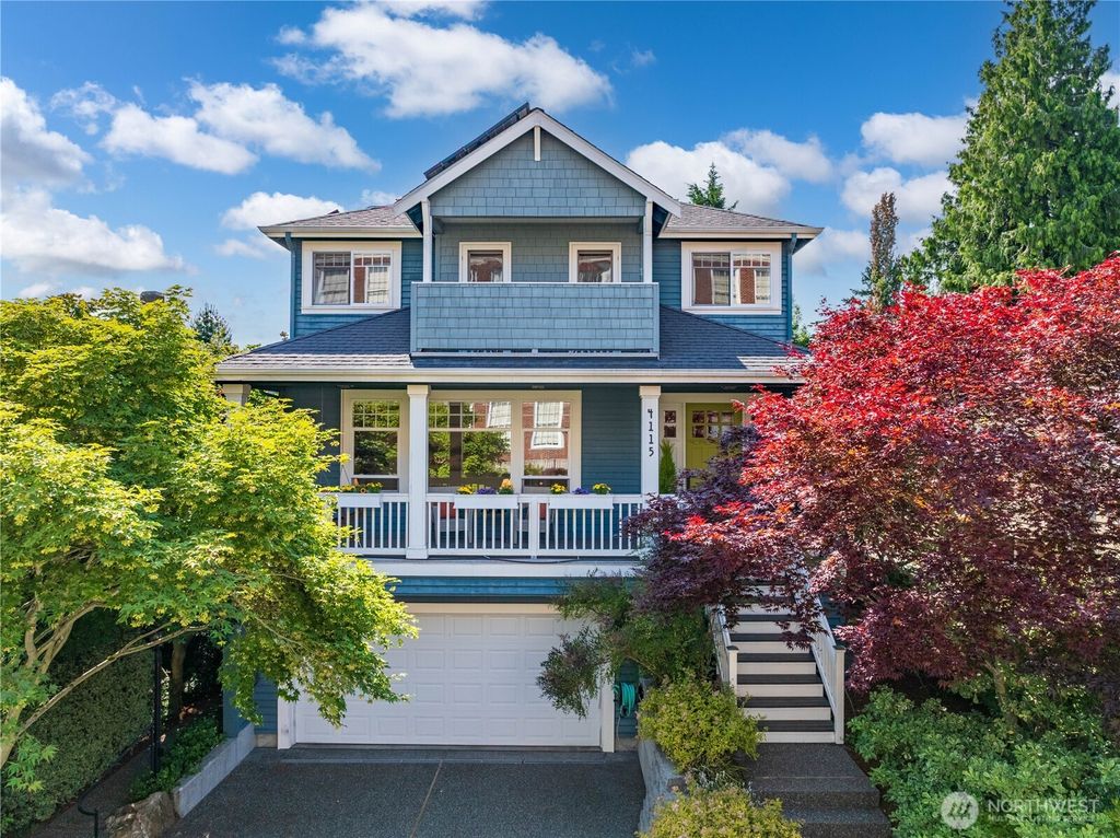 Photo of 4115 Woodlawn Avenue N, Seattle, WA 98103 (MLS # 2390901)