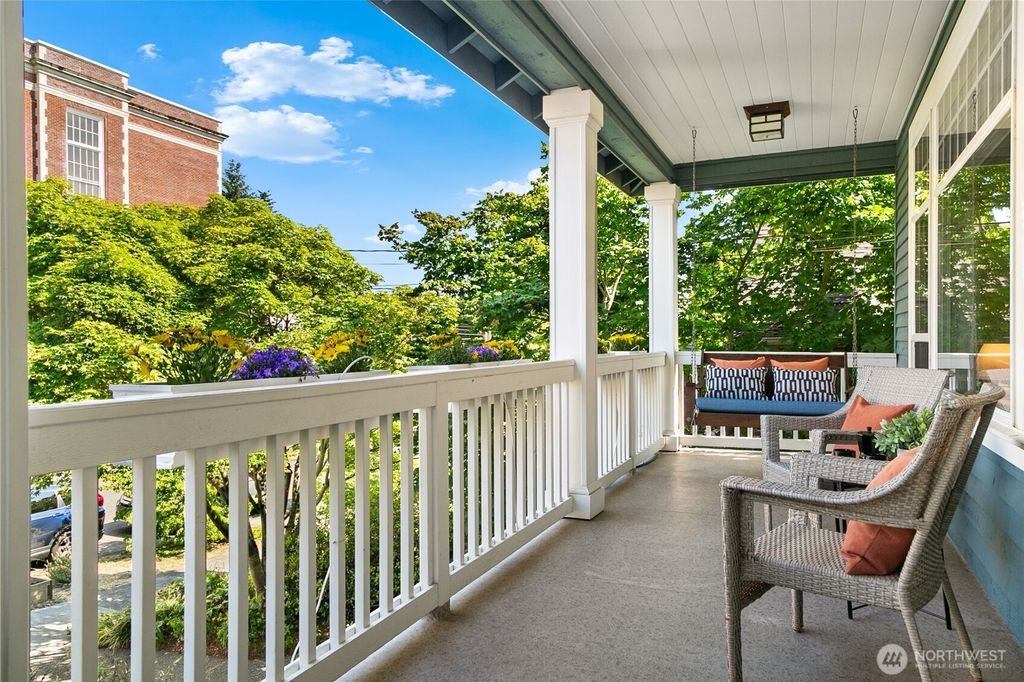 Photo of 4115 Woodlawn Avenue N, Seattle, WA 98103 (MLS # 2390901)
