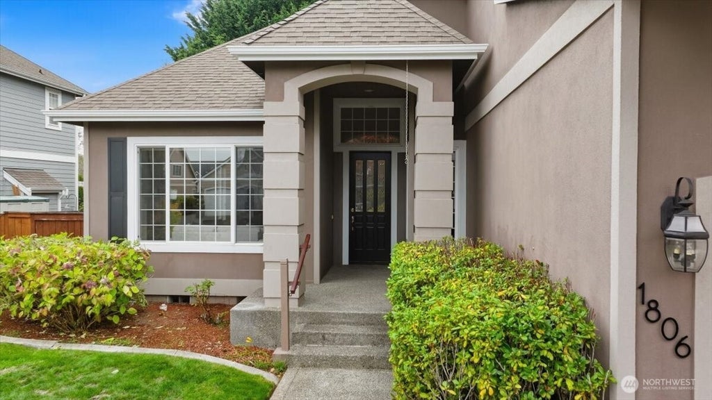 Photo of 1806 Mariner Circle NE, Tacoma, WA 98422 (MLS # 2592757)