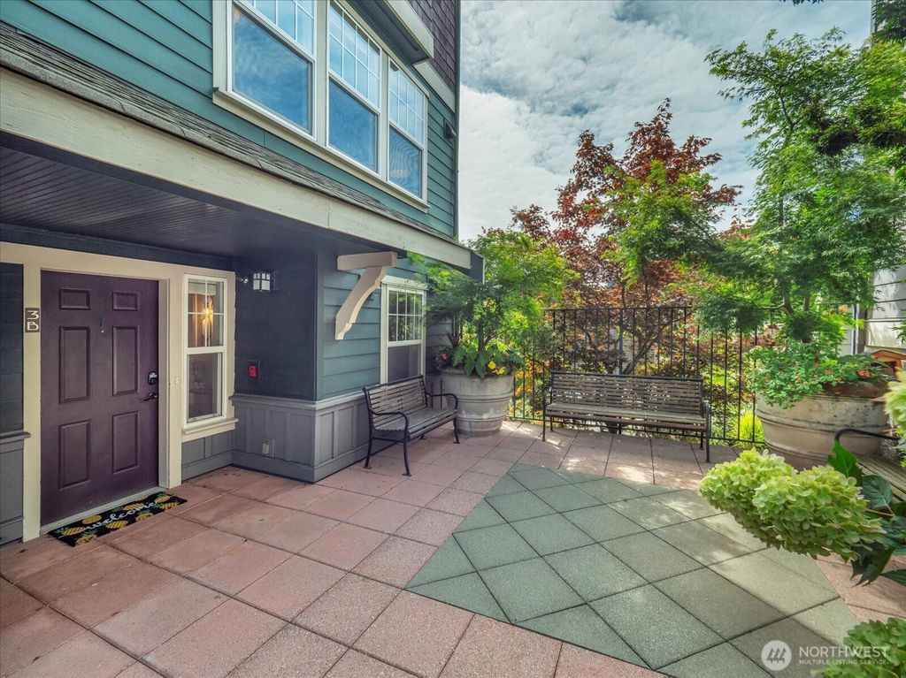 Photo of 5430 California Avenue SW #3B, Seattle, WA 98136 (MLS # 2439766)