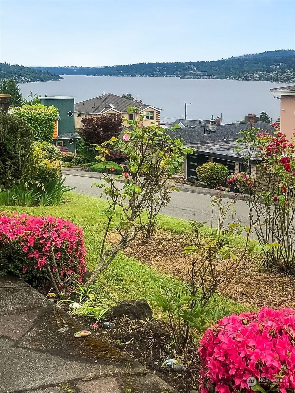 Photo of 7826 S 112th Street, Seattle, WA 98178 (MLS # 2234906)