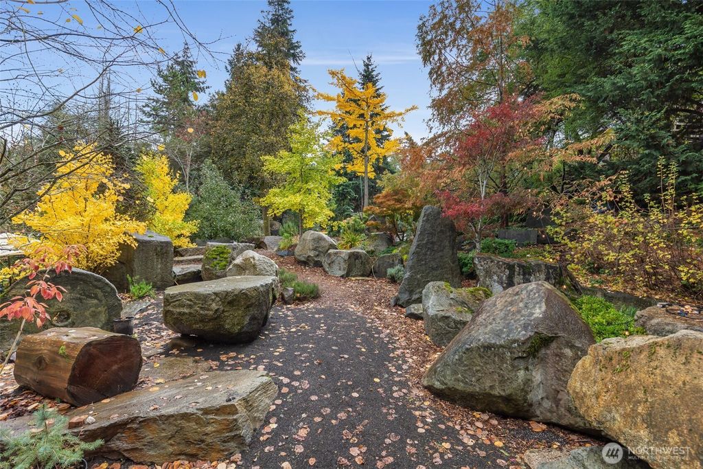 Photo of 3007 S Court Street, Seattle, WA 98144 (MLS # 2453701)