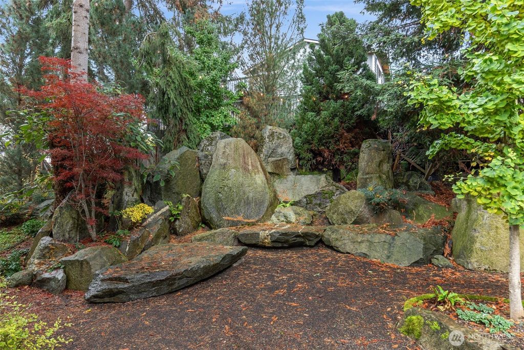 Photo of 3007 S Court Street, Seattle, WA 98144 (MLS # 2453701)