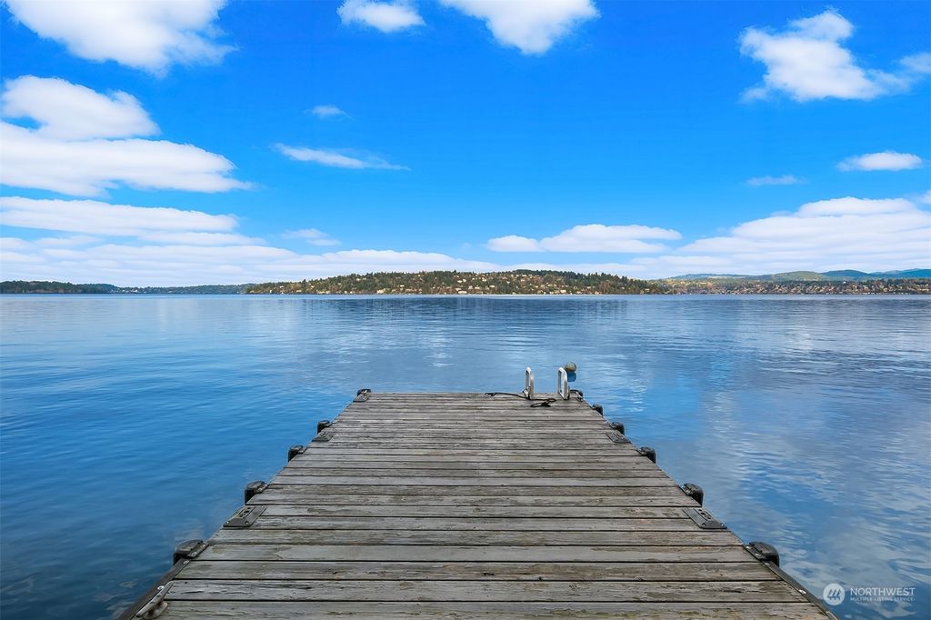 Photo of 9630 Rainier Avenue S, Seattle, WA 98118 (MLS # 2196672)