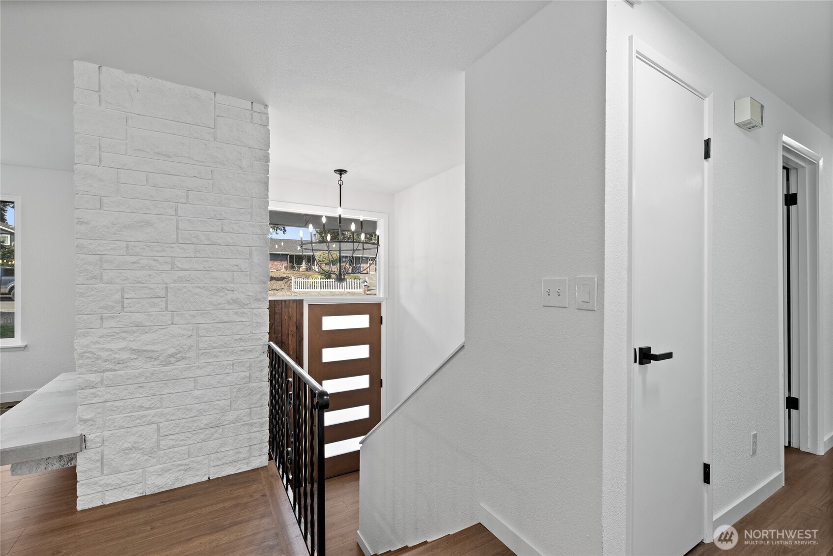1605 S Highland Avenue