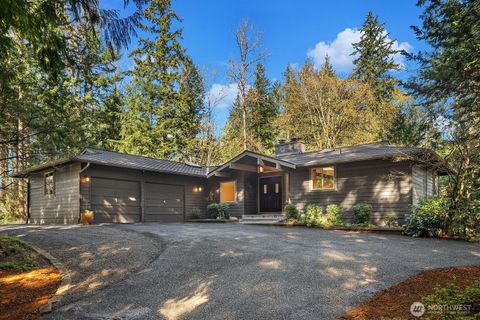 Photo of 2836 241st Avenue SE, Sammamish, WA 98075 (MLS # 2504240)
