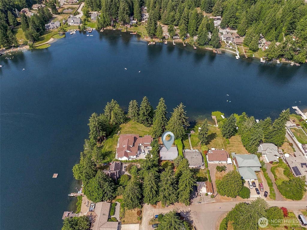 Photo of 21204 SE 265th Street, Maple Valley, WA 98038 (MLS # 2559834)