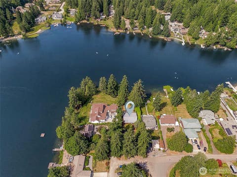 Photo of 21204 SE 265th Street, Maple Valley, WA 98038 (MLS # 2559834)