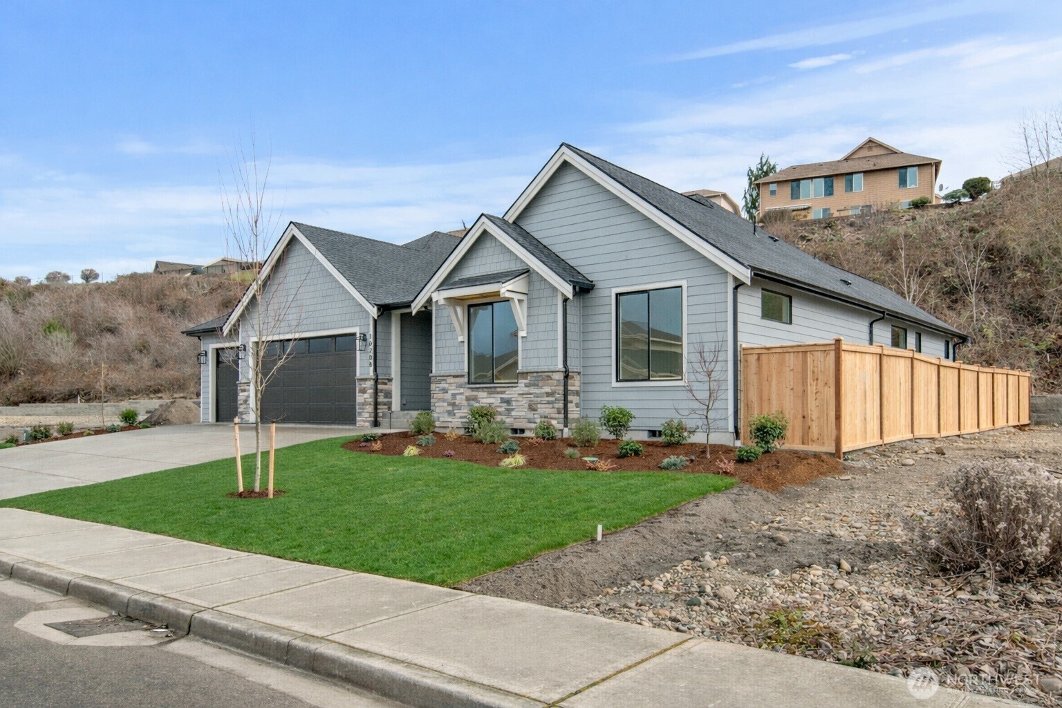 10208 174th Avenue E