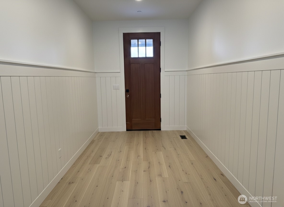 10208 174th Avenue E