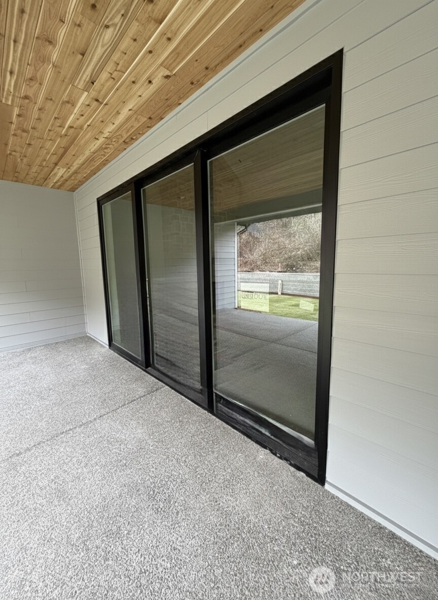 10208 174th Avenue E