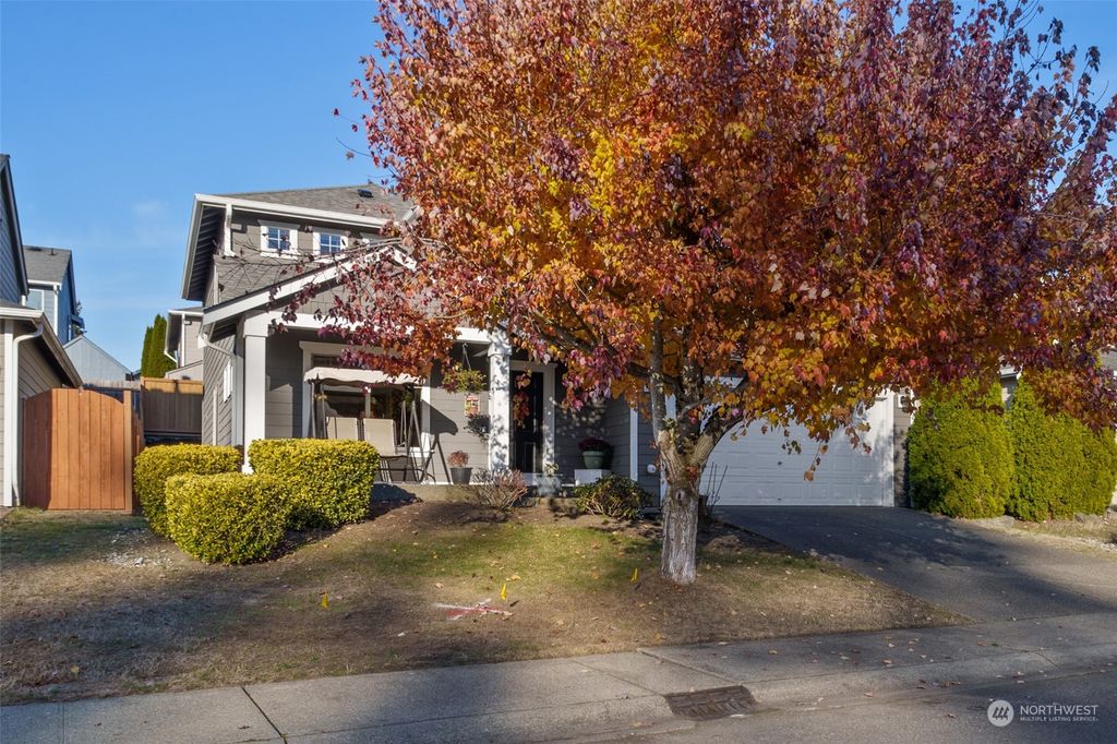 Photo of 3236 S 376th Place, Auburn, WA 98001 (MLS # 2017719)