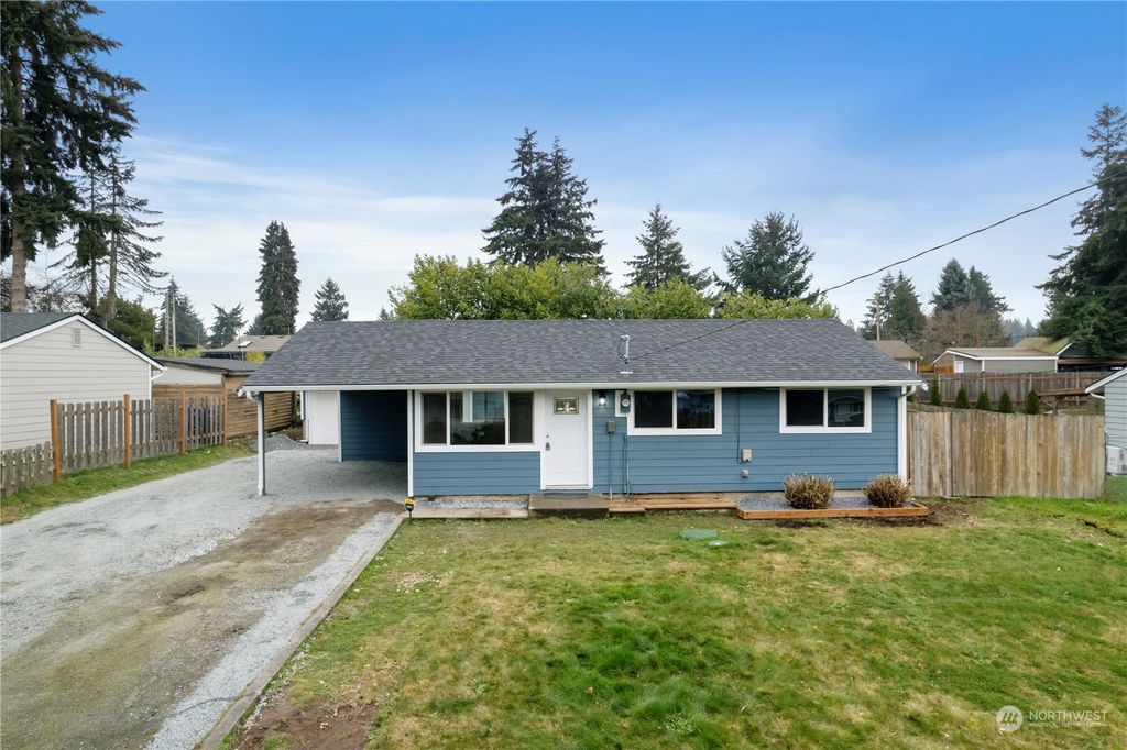 Photo of 30614 2nd Ave SW Ave, Federal Way, WA 98023 (MLS # 2323805)