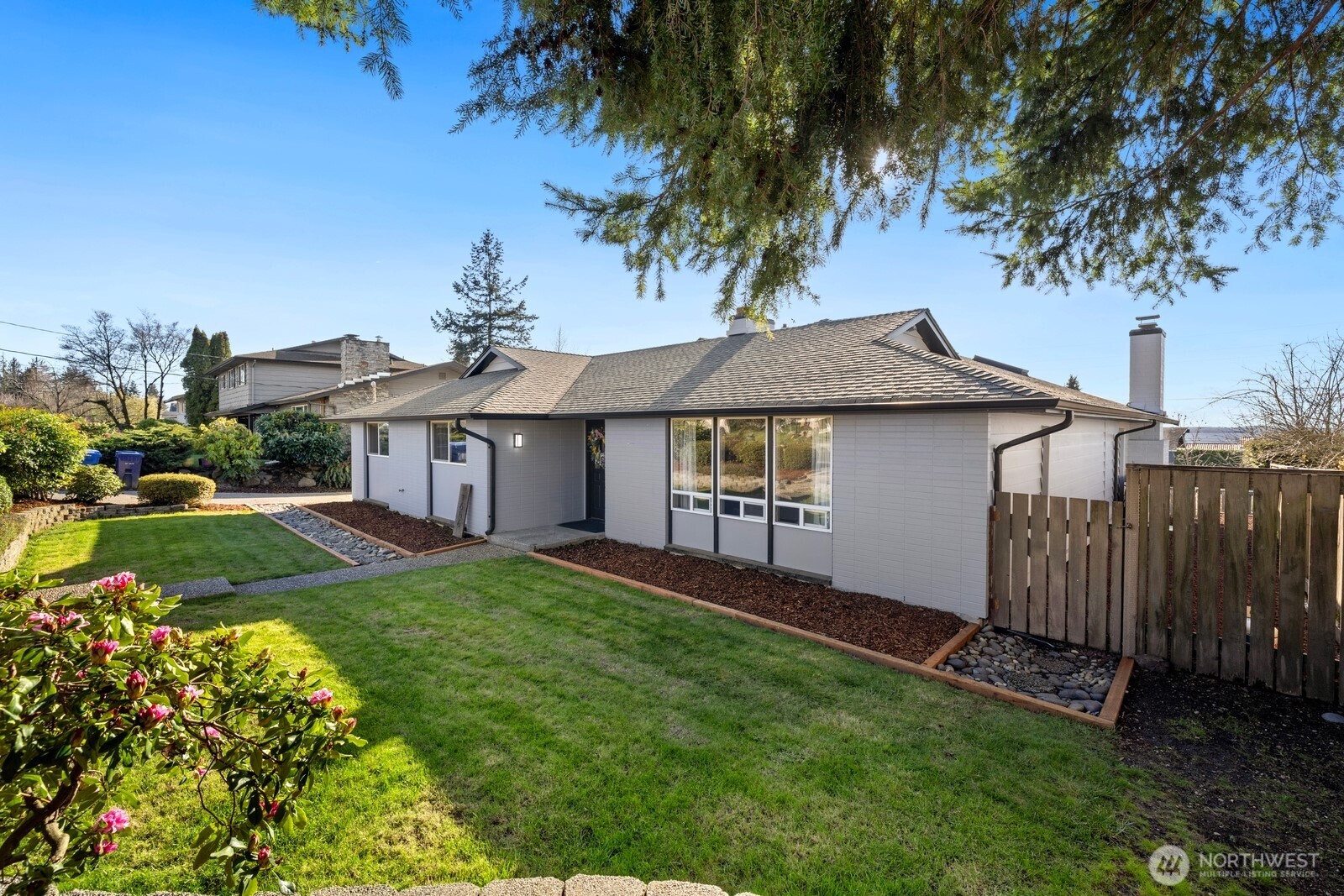 1656 S Geiger Street