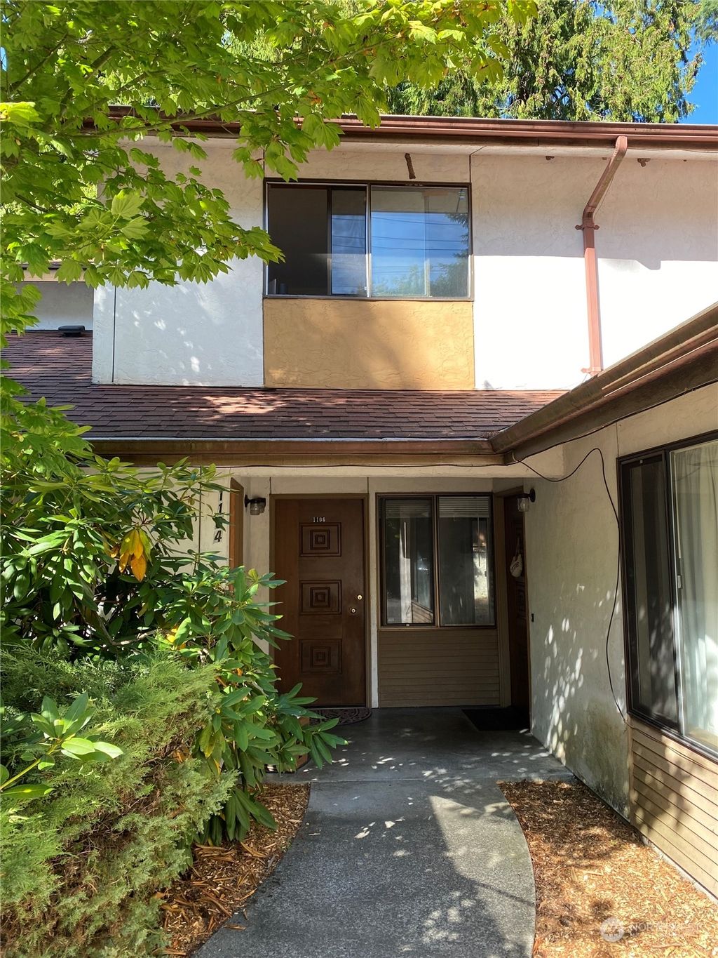 Photo of 1104 NE 145th Street, Shoreline, WA 98155 (MLS # 2162185)