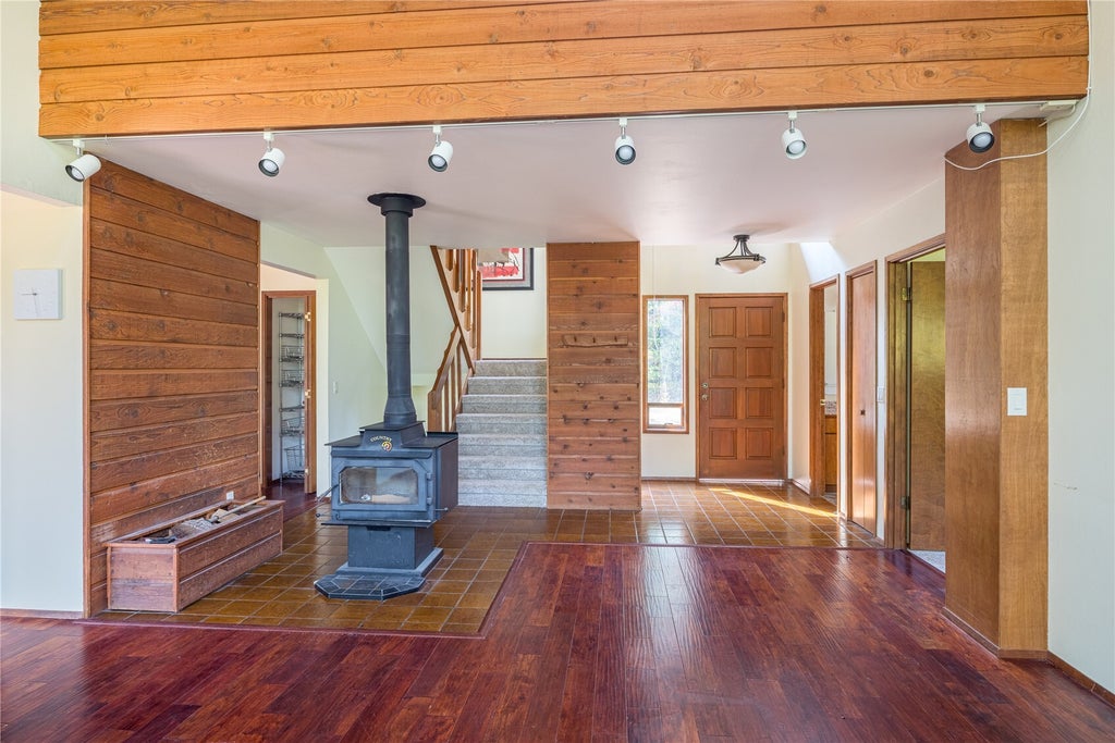 Photo of 251 E Simmons RD, Port Angeles, WA 98362 (MLS # 2597127)