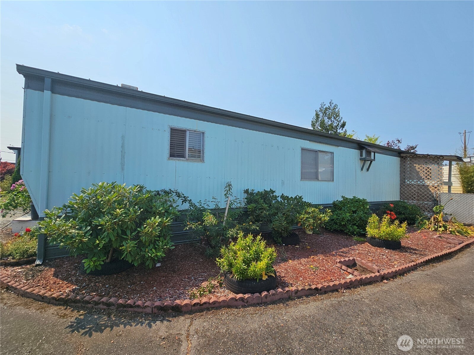 159 136th Street S 15