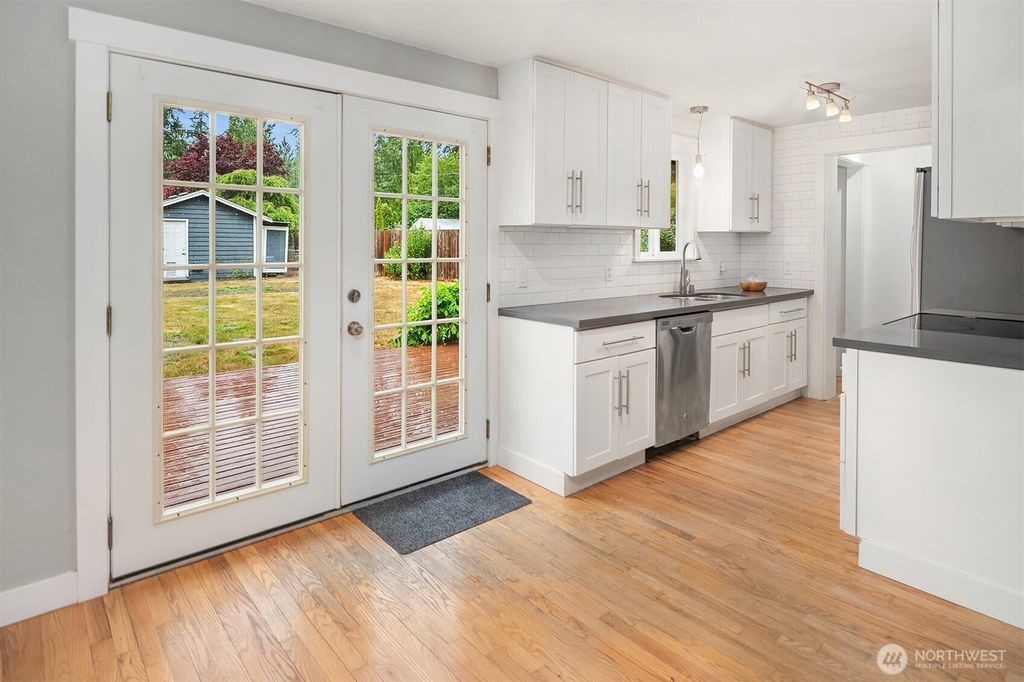 Photo of 9402 171st Avenue SE, Snohomish, WA 98290 (MLS # 2424462)