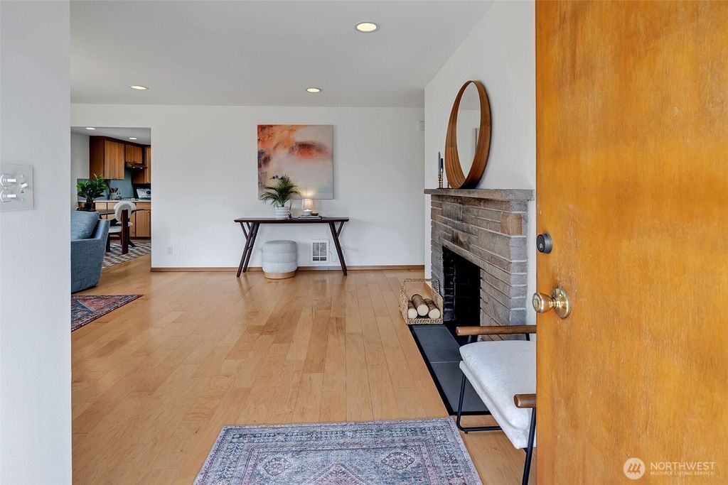 Photo of 6011 S Roxbury Street, Seattle, WA 98118 (MLS # 2402782)