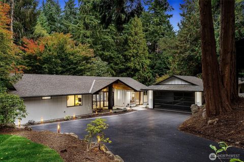 Photo of 4278 137th Avenue NE, Bellevue, WA 98005 (MLS # 2469286)