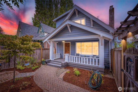 Photo of 504 23rd Avenue E, Seattle, WA 98112 (MLS # 2575439)
