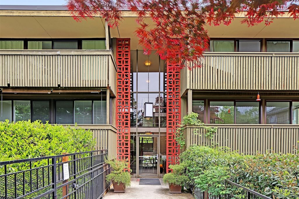 Photo of 1616 41st Avenue E #205, Seattle, WA 98112 (MLS # 2038679)