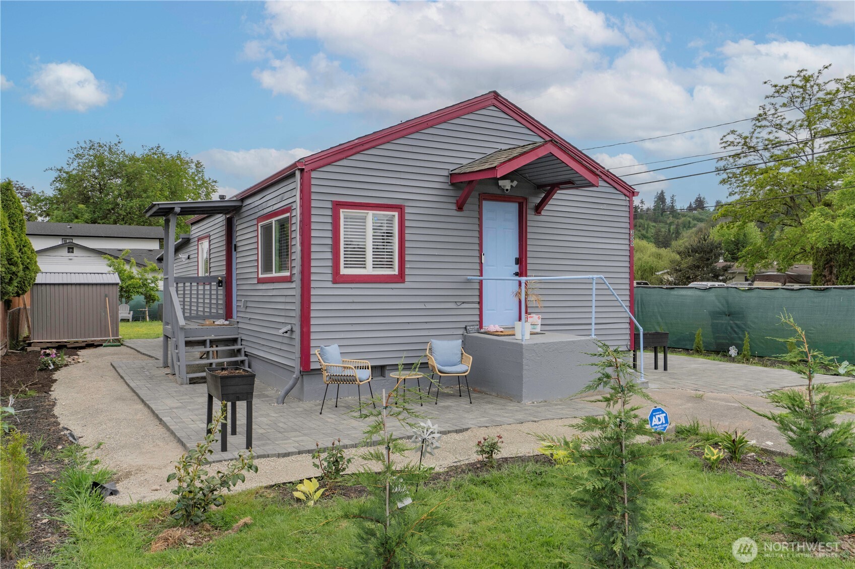 300 3rd Street S