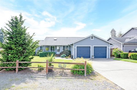 Photo of 1114 124th Street Ct E, Tacoma, WA 98445 (MLS # 2431680)