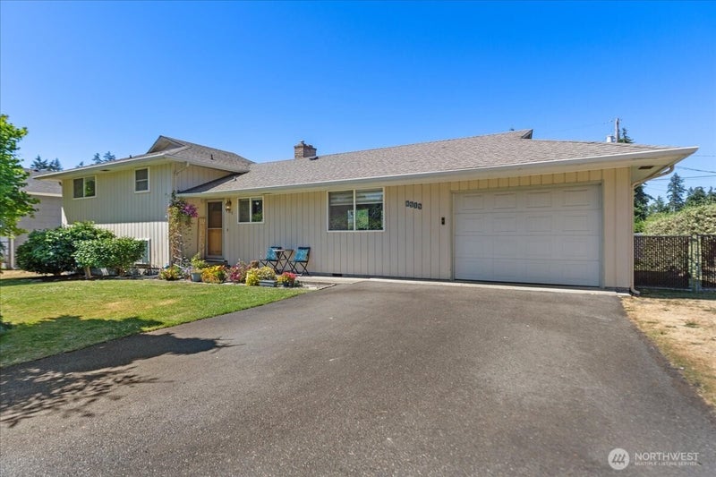 8515 94th Street SW