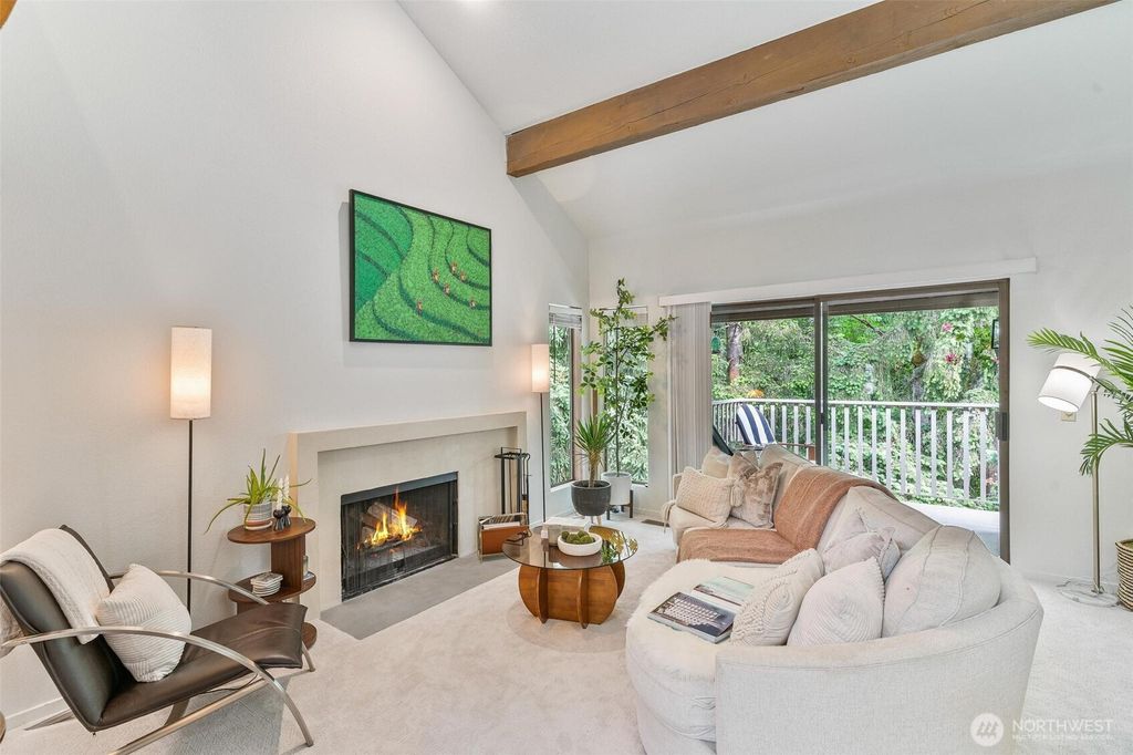 Photo of 3901 108th Avenue NE #B301, Bellevue, WA 98004 (MLS # 2398664)