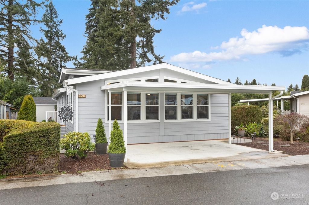 Photo of 1725 242nd Street SE #220, Bothell, WA 98021 (MLS # 2219404)