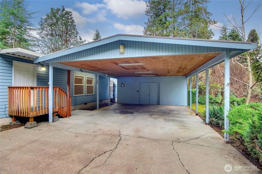 Photo of 11120 Morning Side Dr E Dr, Puyallup, WA 98372 (MLS # 2466903)