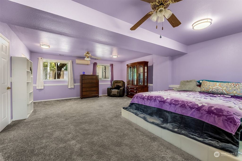 listing image 9368583721751496027