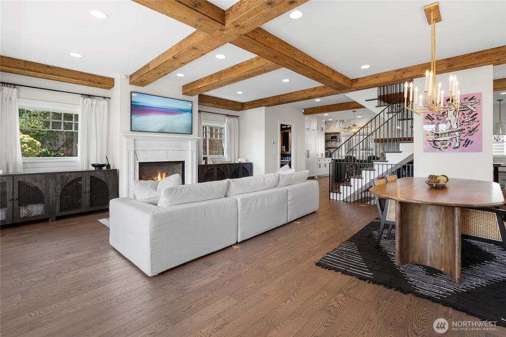 Photo of 312 Prospect Street, Seattle, WA 98109 (MLS # 2426301)